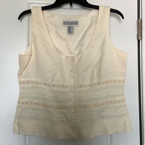 Jessica Howard Vintage Cream Color Sleeveless Blouse with Beads and Sequins 10